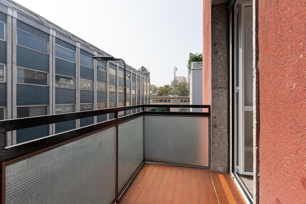 Cagnola Cozy Apartament With Balcony Milán Exteriér fotografie